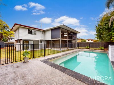 2 Moloaa Crescent, Birkdale