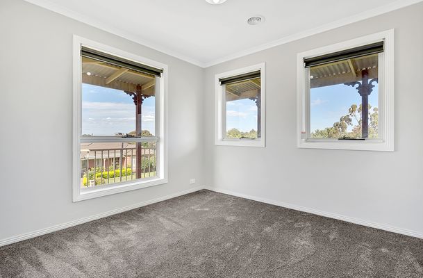 1 Meadowbank Lane, Craigieburn