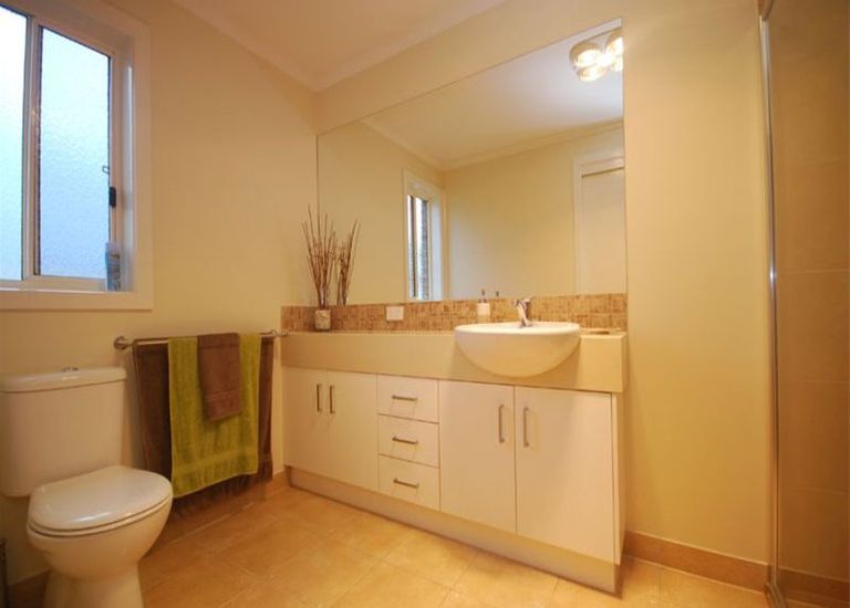 28 Madeira Close, Portland
