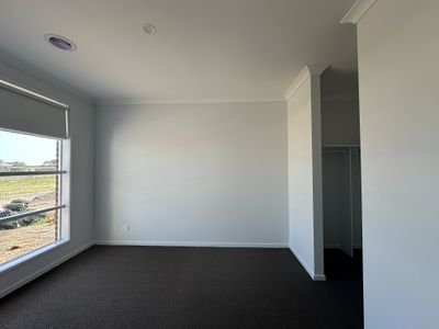 4 Butters Road, Warrnambool
