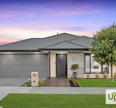 30 Capstone Street, Clyde