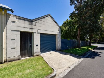 20 Lake Terrace East, Mount Gambier