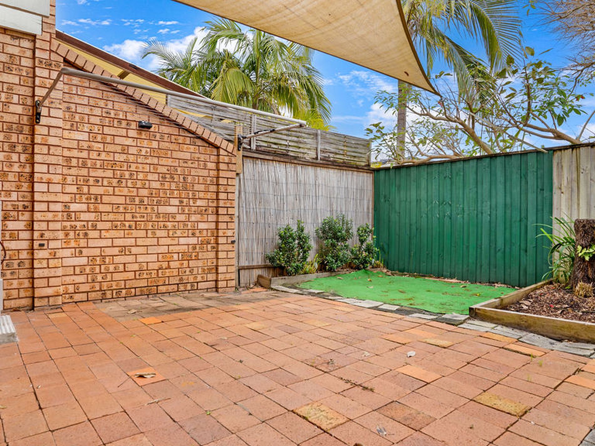 9 / 63-71 Macintosh Street, Forster