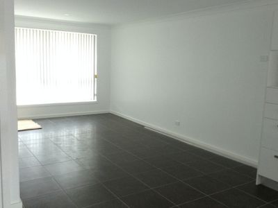 2 / 86b Waratah Street, Windang