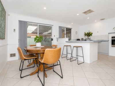 6 Lily Place, Thornlie