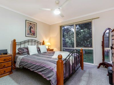 21 Fern Grove, Rye