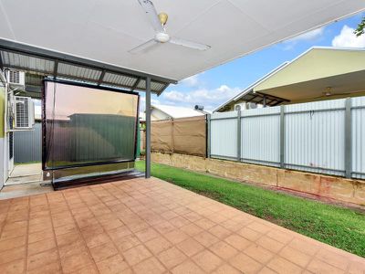 18 / 121 Flynn Cct , Bellamack