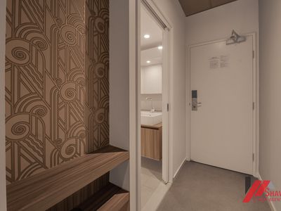 805 / 17 Singers Lane, Melbourne
