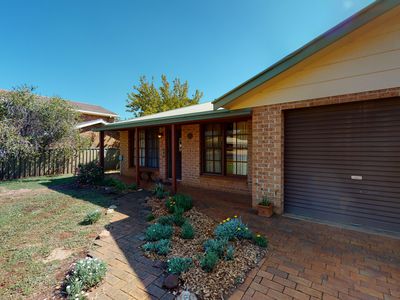 1 / 74 Birch Avenue, Dubbo