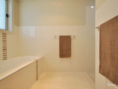 18 Champagne Drive, Dubbo