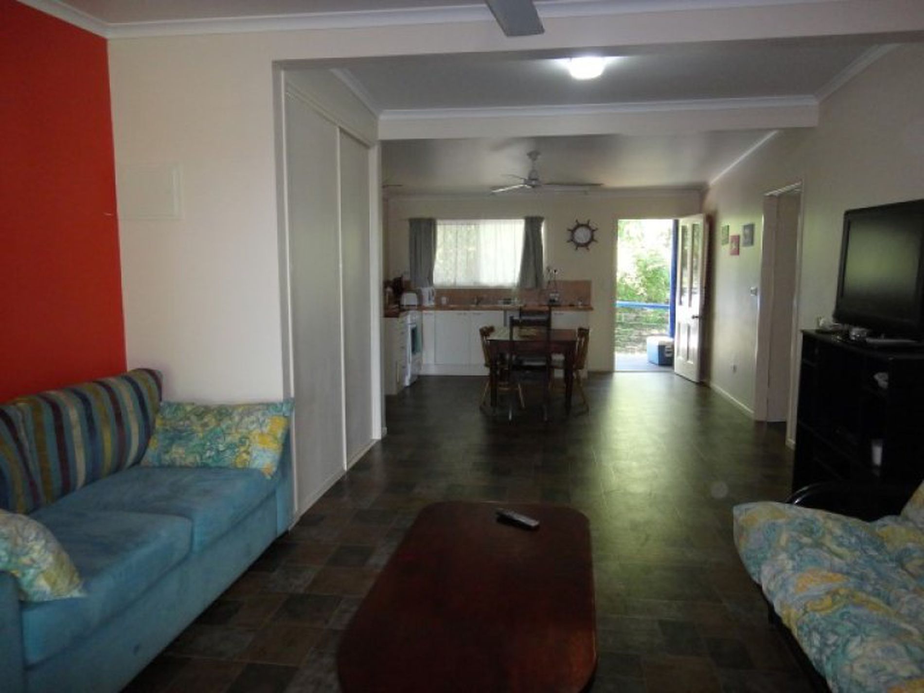 2 / 55 Helen, Cooktown