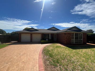 4 Gasnier Place, Dubbo