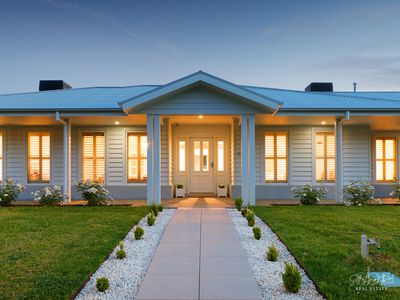 12 LANTERN DRIVE, Huon Creek