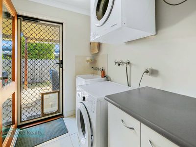 4 Schooner Ct, Woodgate