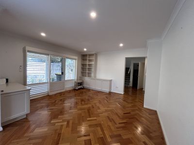 10 Onslow Road, Shenton Park