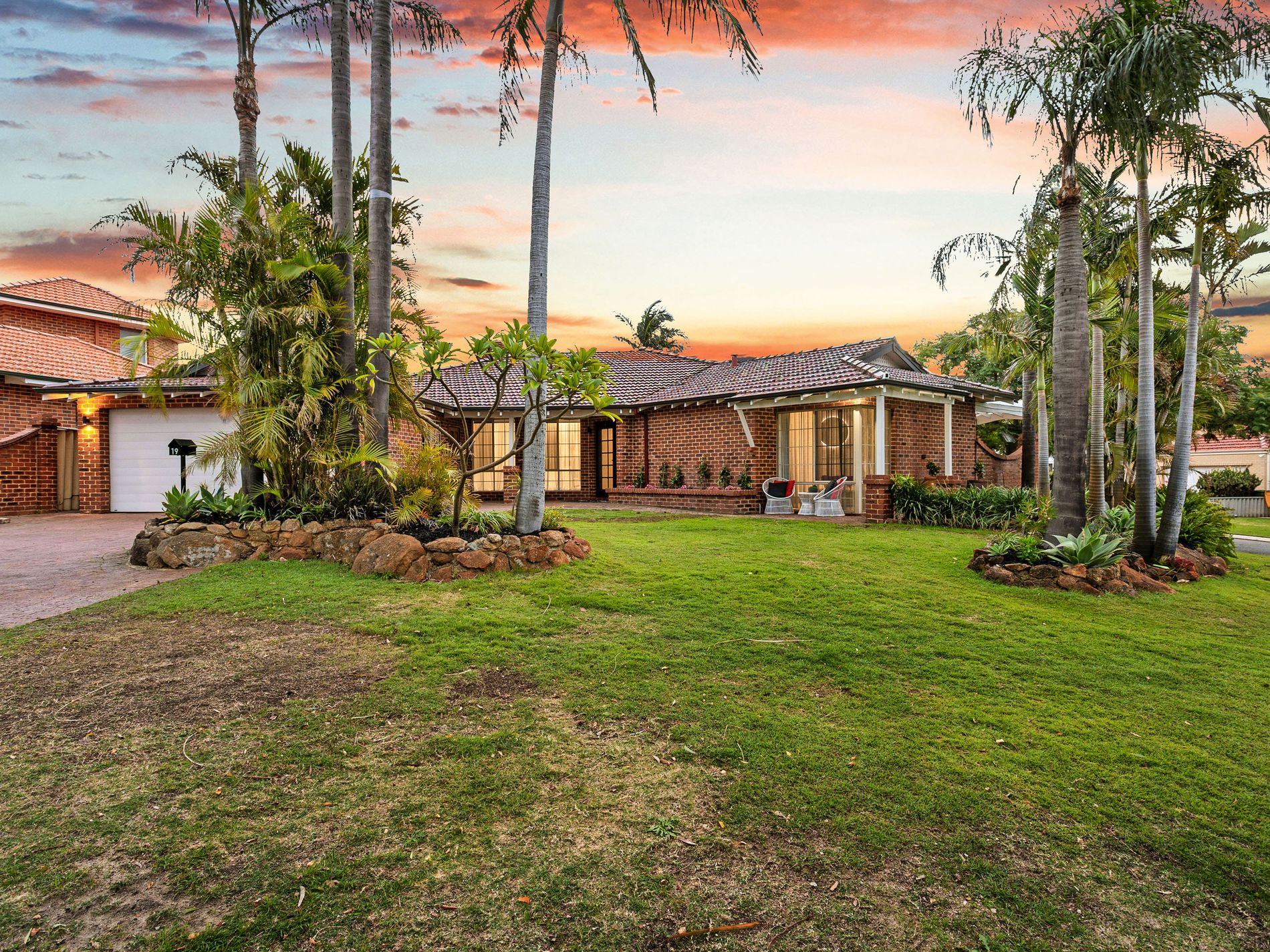 19 Lockett Crst, Winthrop