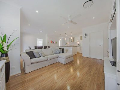 19 Foxwood Circuit, Wakerley
