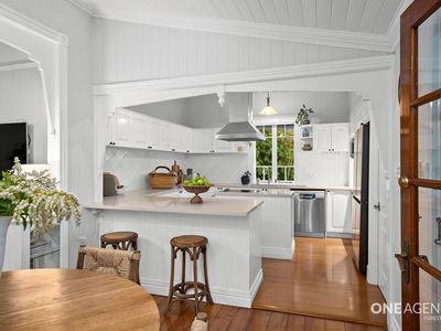 213 Honour Avenue, Chelmer