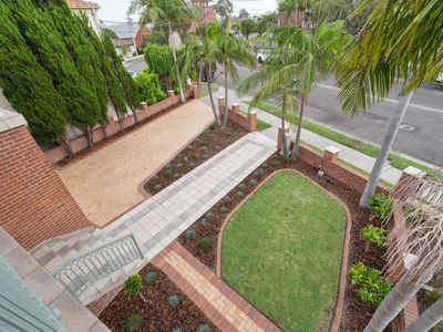 88 Minnamorra Ave, Earlwood