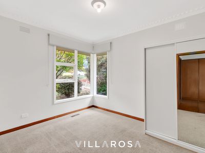 43 Fairbrae Avenue, Belmont