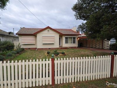 82 Taylor Street, Dubbo