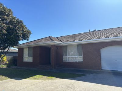 2 / 357 Kaylock Road, Lavington