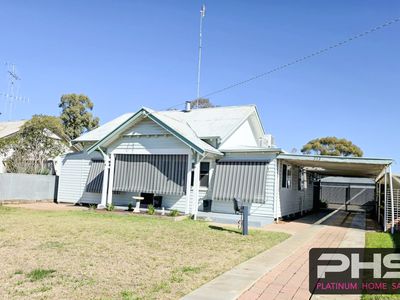 212 Westblade Avenue, Kerang
