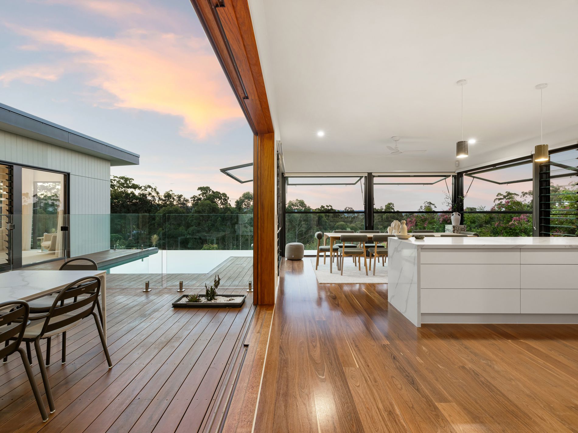 10 Kingfisher Crescent, Palmview