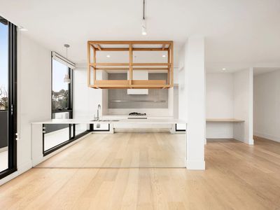 301 / 20 Camberwell Road, Hawthorn East