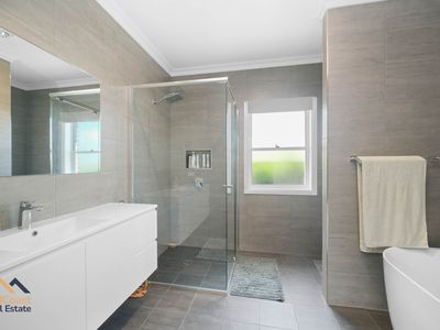 93 Coastal View Drive, Tallwoods Village