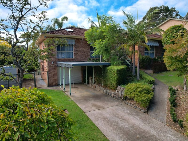 42 Mummaga Lake Drive, Dalmeny