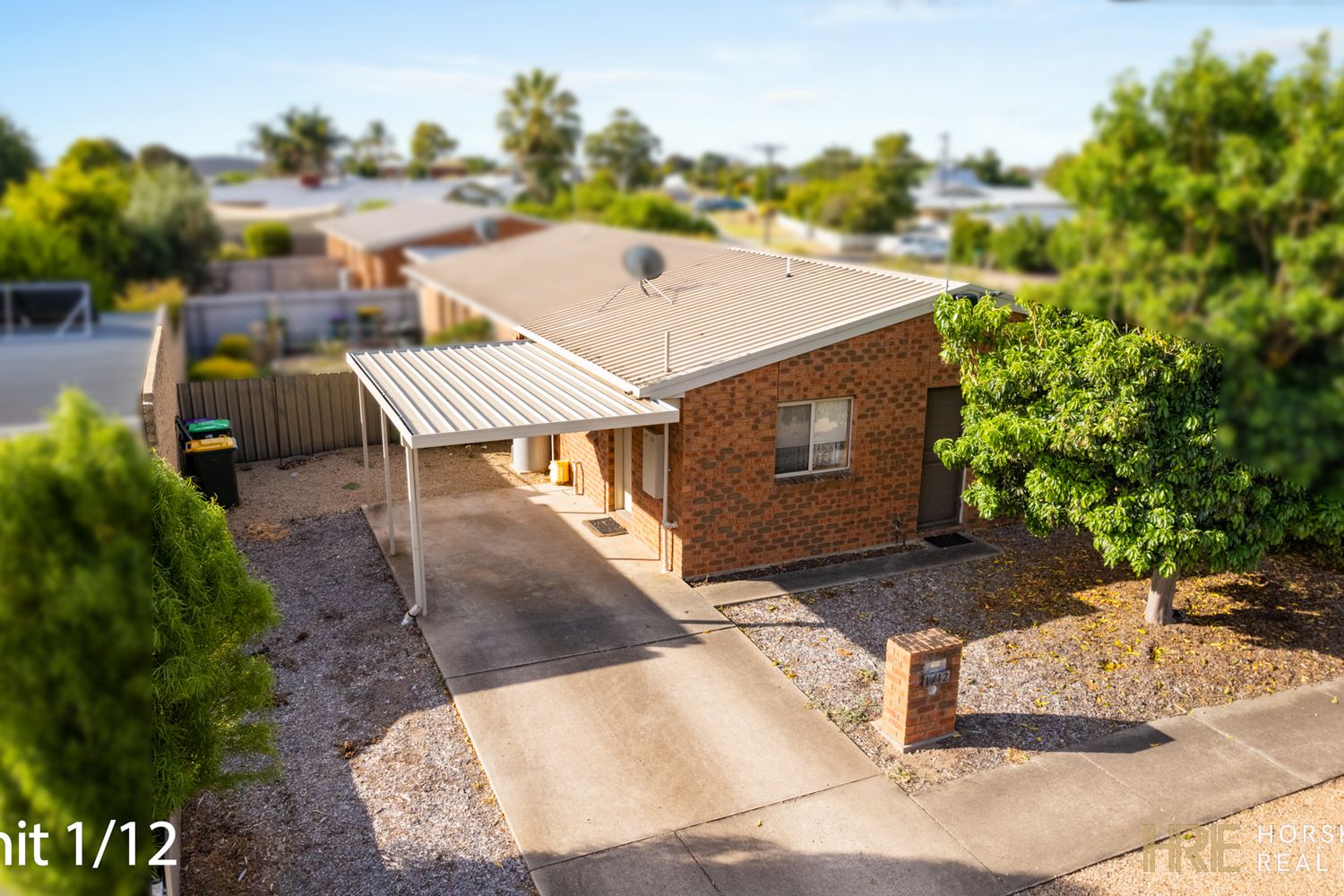 1 / 12 Remlaw Road, Horsham