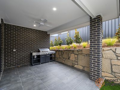 15 Alistair Knox Terrace, Taylor