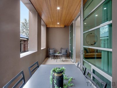 4 / 25 Hutt Street, Adelaide