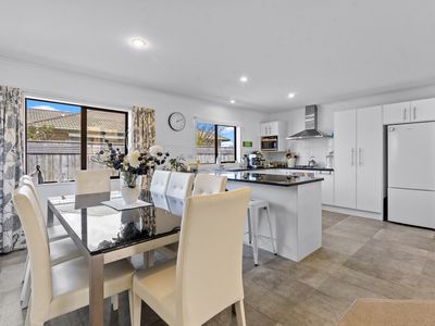 19 Raabia Close, Parakai