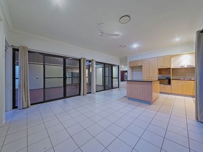 60 Mossvale Drive, Wakerley