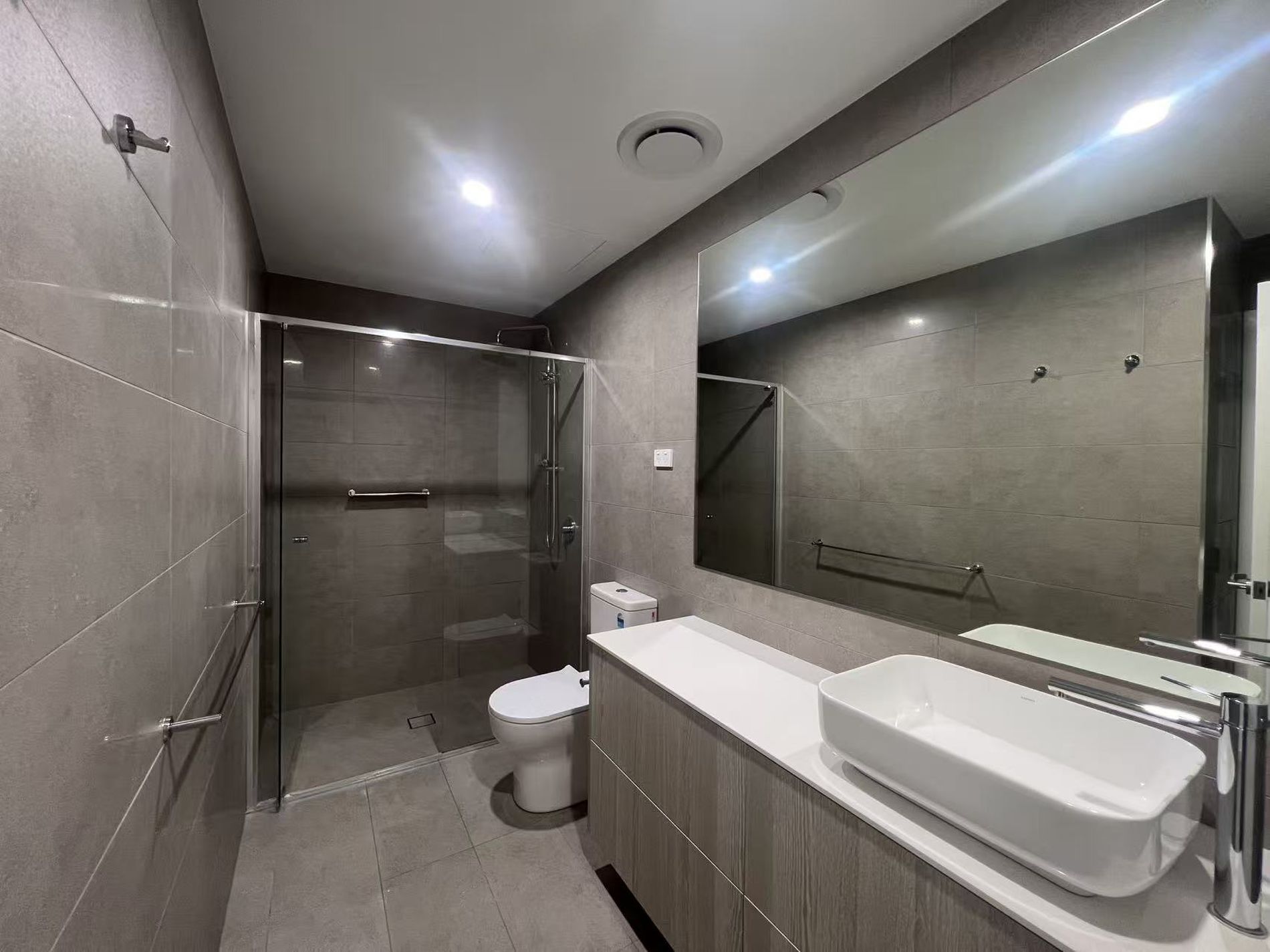 408 / 253 Northbourne Avenue, Lyneham