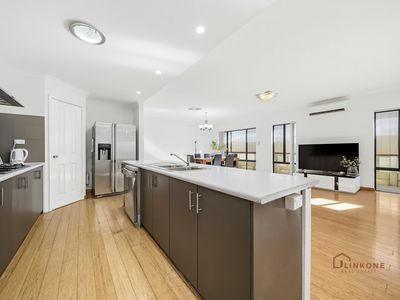 26 Marlow Way, Thornlie