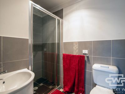 423 Grey Street, Glen Innes