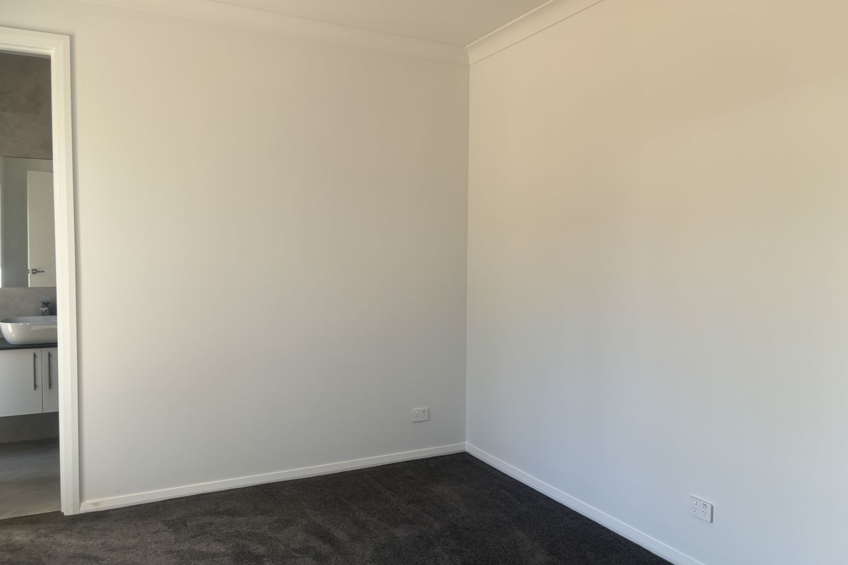8A Bolton Road, Para Hills