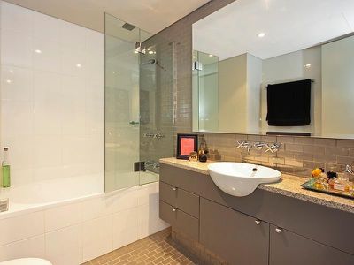 D801 / 26 Point Street, Pyrmont