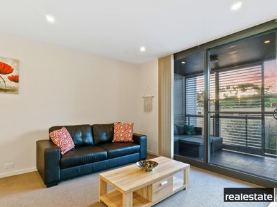 72 / 172 Railway Parade, West Leederville