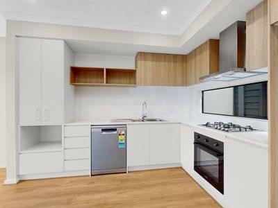 13 Sustain Street, Mambourin