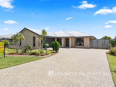 24 Harly Court , Urraween