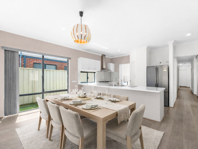 29 Mariposa Gardens, Success