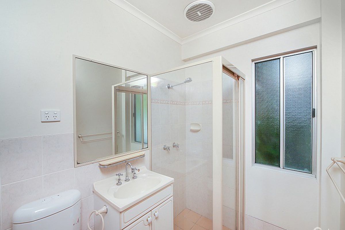 32B Wendy Drive, Point Clare