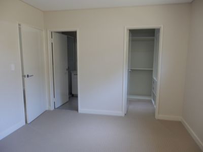 4 Dewar Place, Balga