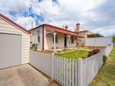 356 PEEL STREET, Bathurst