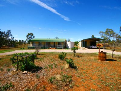 25 CARLYON AVENUE, Gunnedah
