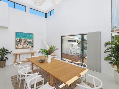 17 Palm Drive, Mooloolaba